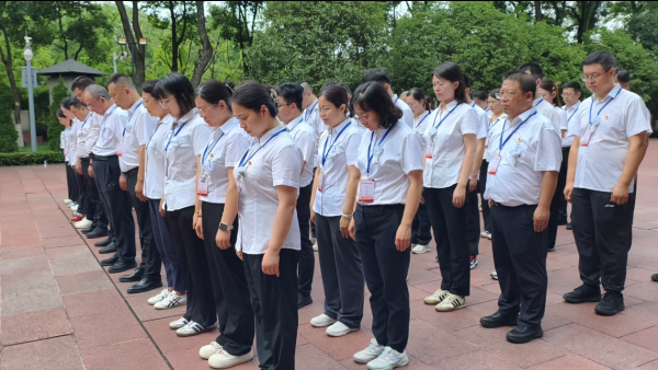 图片2 图片2